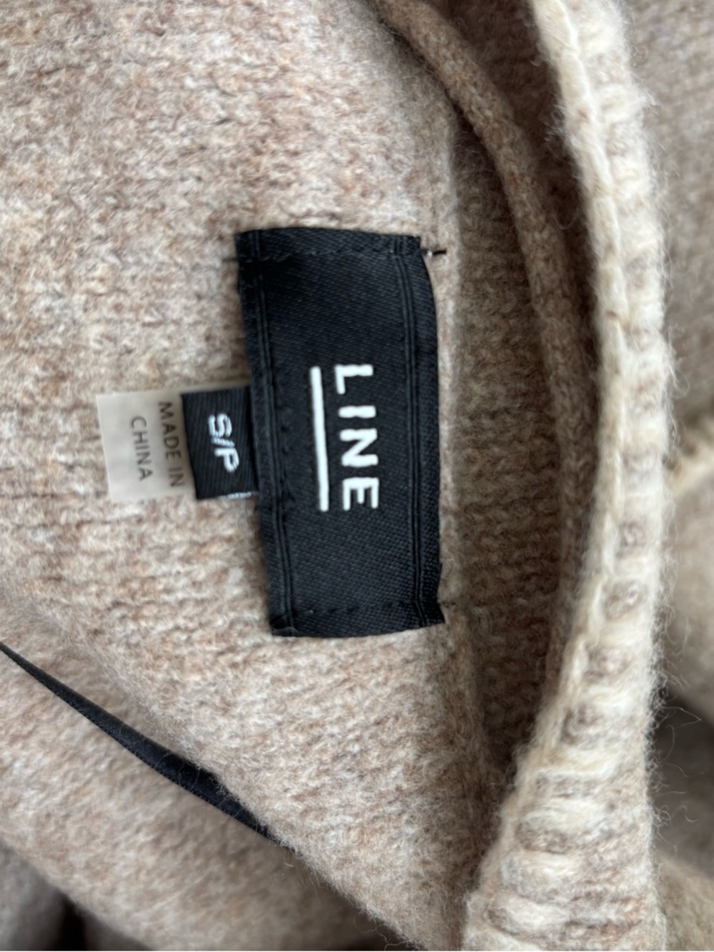 NWOT Neutral Beige Fringe Scarf Cardigan - Picture 7 of 7